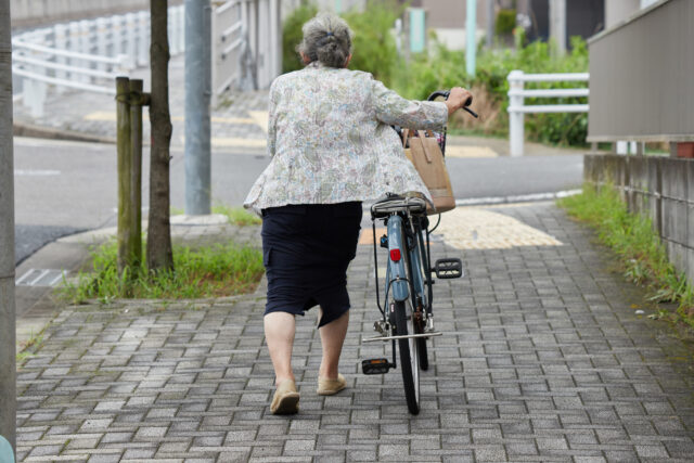 子どもが加害者の自転車事故で数千万円？実際の賠償事例と親の責任。事故で家を売った家庭もある？